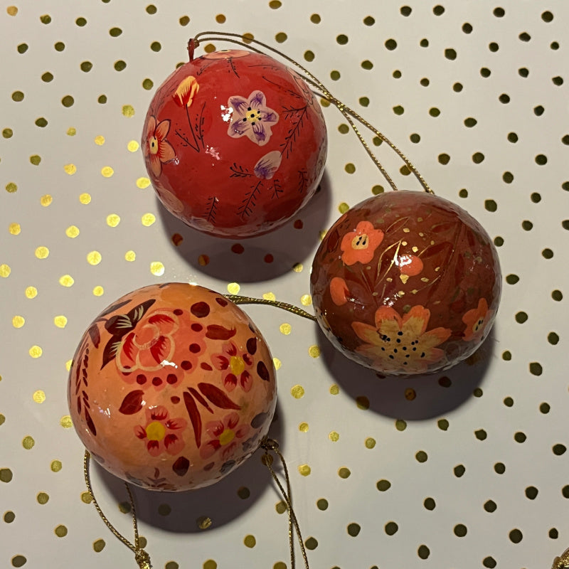 Bungalow KERST kerstballen Gaya ruby doosje van 3 stuks
