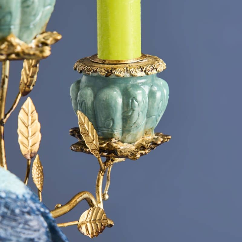 Kandelaar Olifant goud en turquoise, kunsthars en metaal 28 x 11 x 46,5 cm