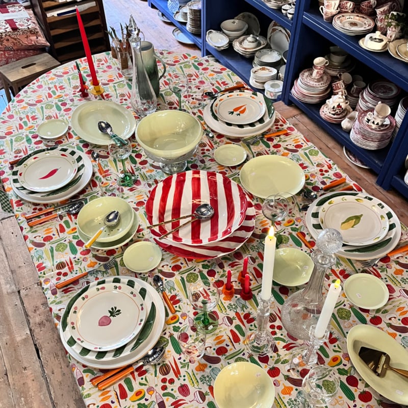 Eggy Tablecloth Kimchi 180 x 265