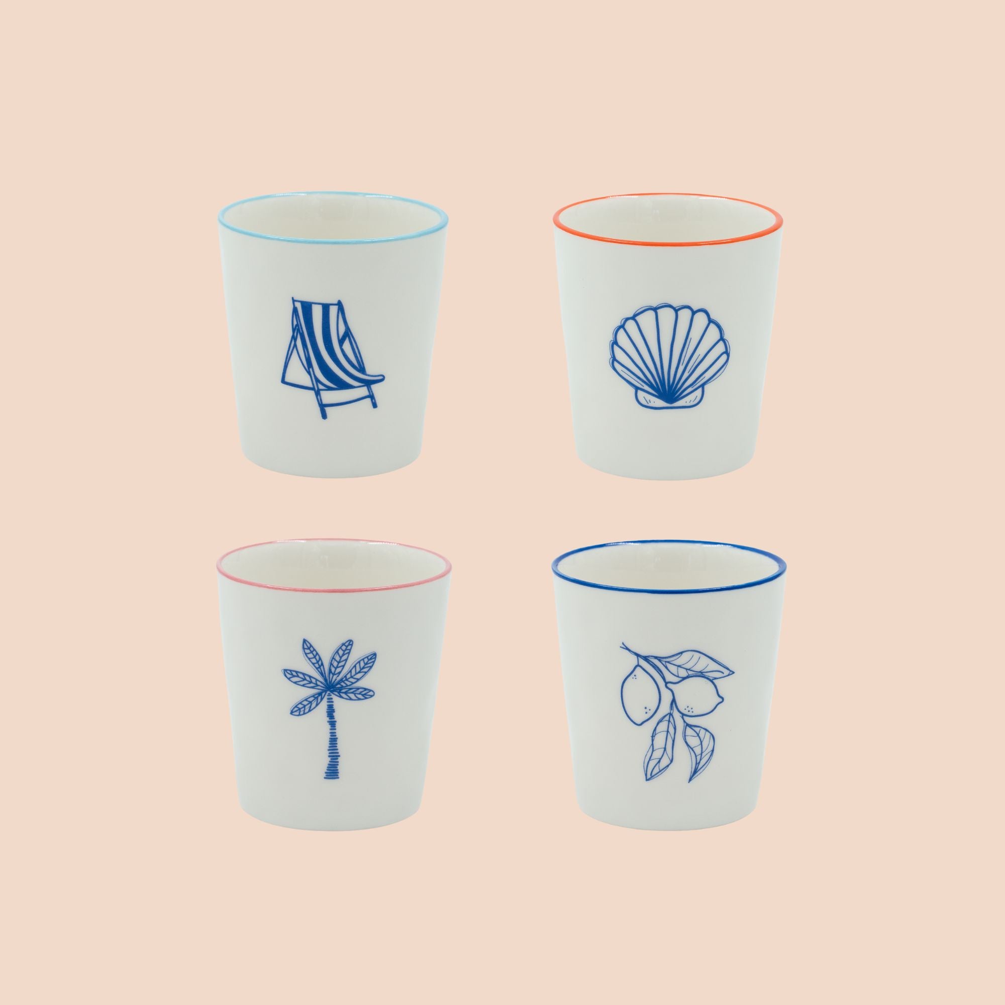 And Nook set van 4 bekertjes Seaside Stories met strandstoel,schelp, palmboom en citroenen