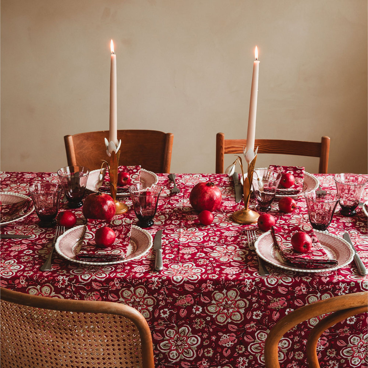 Amara Scarlet blokprint servetten van Bungalow, set van 4, donkerrood | 45 x 45 cm