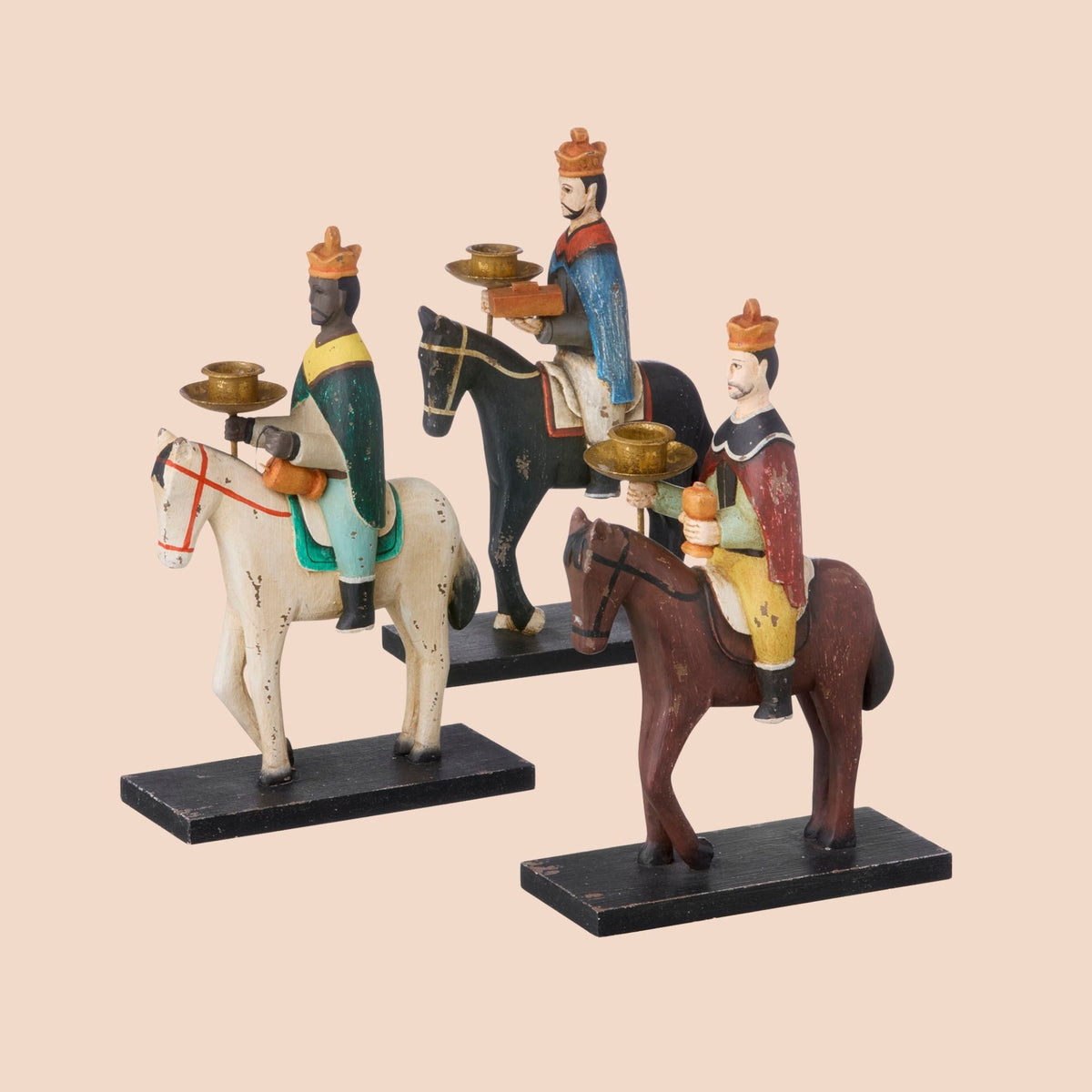Bungalow KERST Drie Koningen, set van 3 kandelaars van de koningen te paard