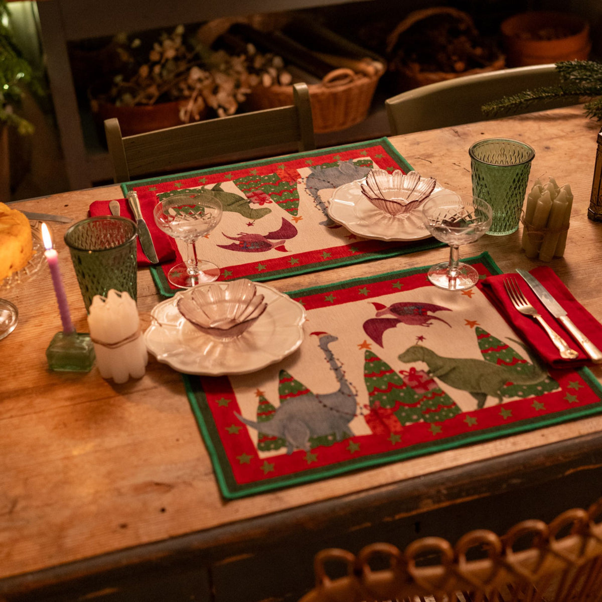 Jurassic Xmas kersttafelkleed en loper met dino's. Kies je formaat