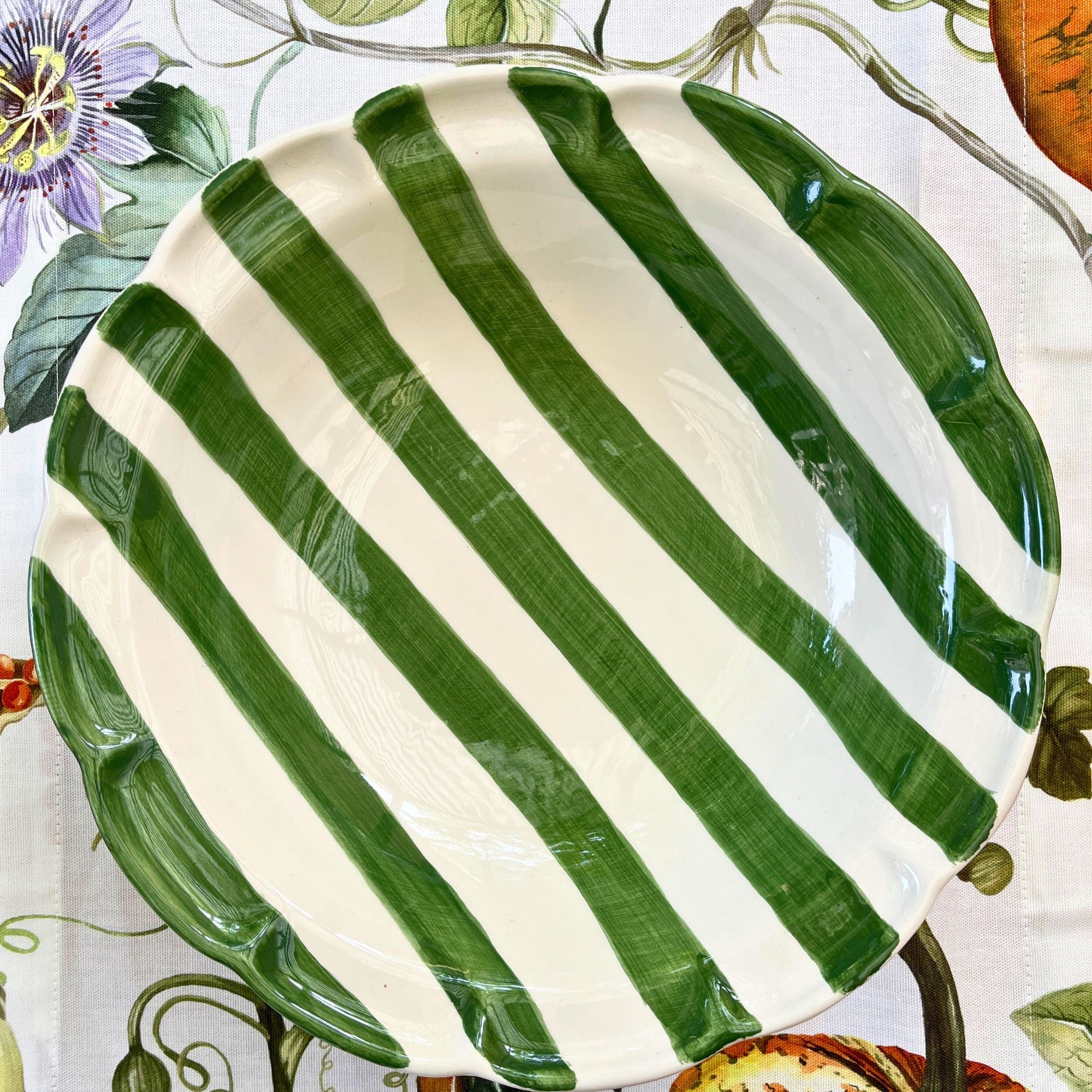 Arcucci Dolce Vita Nastro gestreepte saladeschaal Ø 33 cm en 8 cm hoog, rood, groen, marine, lavendel, tiffany blue en oudroze