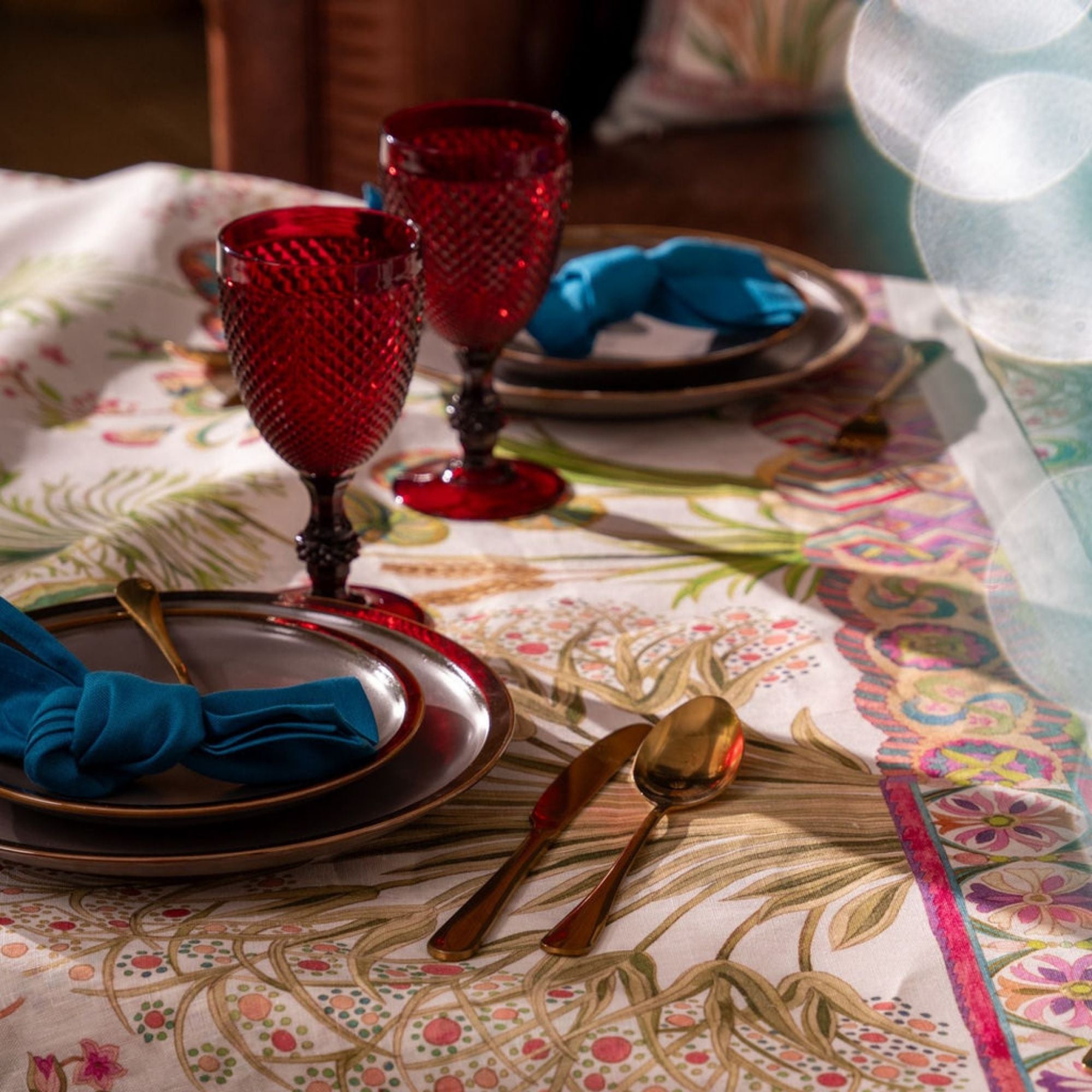 Papyro tafelloper en tafelkleden met papyrus planten en turquoise bloemen, linnen, kies je formaat