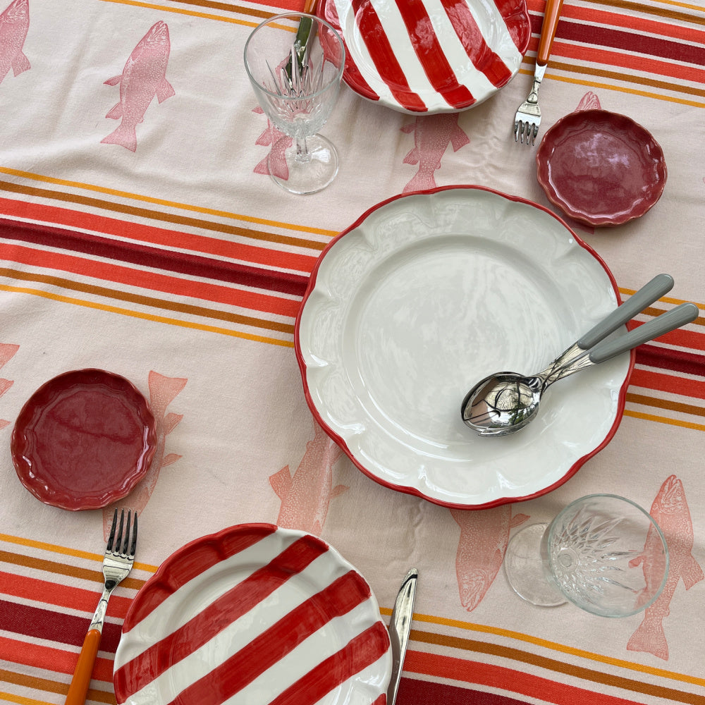 Eggy red-orange stripes and checkered fish | 150 x 190