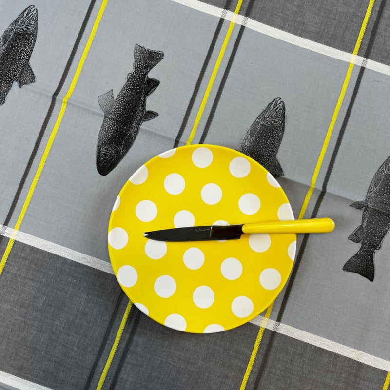 Eggy Tafelkleed vissen grijs en geel geruit damast | ca 130 x 160 m