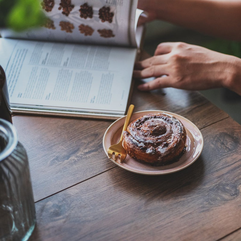 Nur online erhältlich: Loveramics Er-go! rosa Kuchenplatte 15 cm
