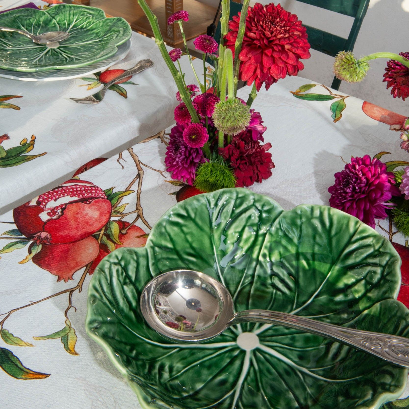 Linnen-katoenen stof Zakuro met granaatappels, per halve meter