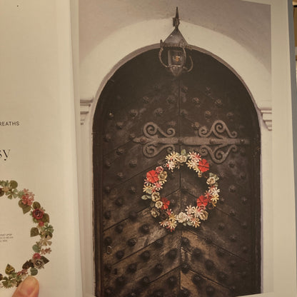 Bungalow KERST bloemenkrans van geverfd metaal Redwood Ø45 cm