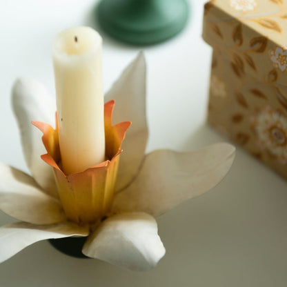 Bungalow kandelaar Narcis crème met geel en groen  | 7 cm hoog