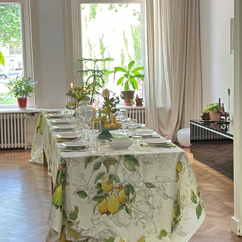 Groot linnen tafelkleed op maat Limoncello, kies je formaat vanaf 4 meter
