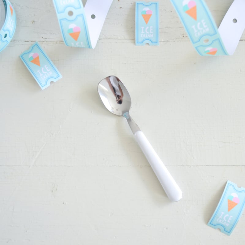 Brio wit, ijslepeltje | 14 cm