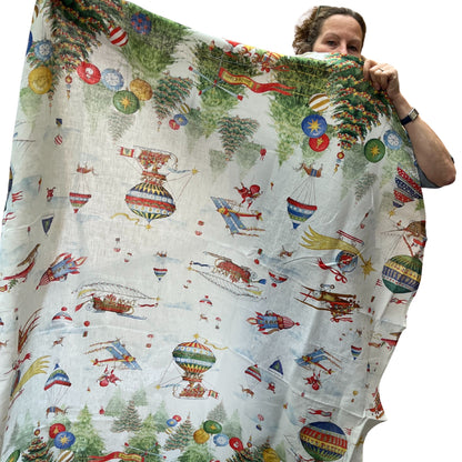 Kersttafelkleed Air Christmas Rond Ø170 cm met vliegende kerstmannen etc van linnen