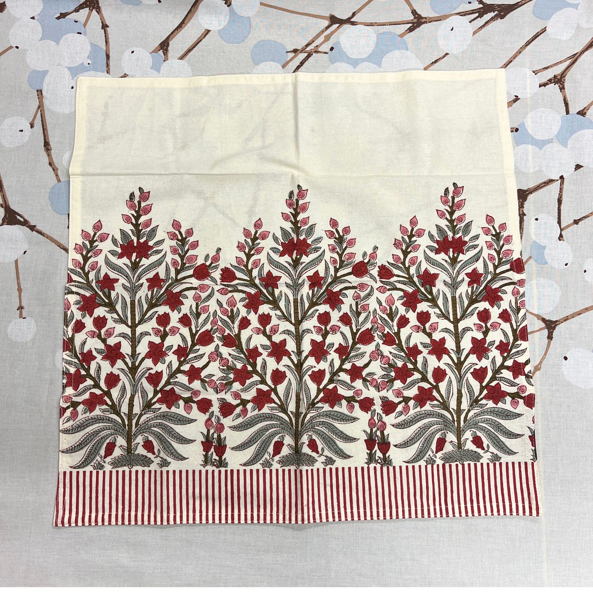 Bungalow rood gebloemd en gestreepte blokprint servetten Jasmine scarlet, 4 stuks | 45 x 45 cm