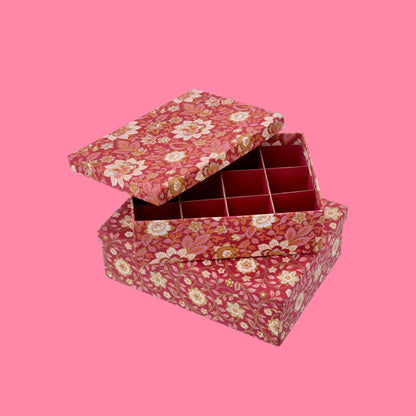 Bungalow set van 2 bewaardozen voor kerstballen