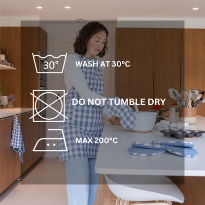 Gingham tafelkleed geruit in 7 kleuren (zwart, blauw, rood, cognac, roze, olijfgroen en taupe) kies uit: 150 x 300 en 150 x 250