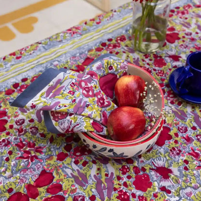 Tafellinnen Jardin blauw/rood van Couleur Nature katoenen blokprints | kies je formaat