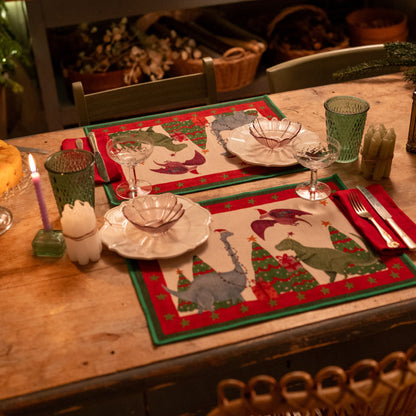 Jurassic Xmas kersttafelkleed en loper met dino's. Kies je formaat