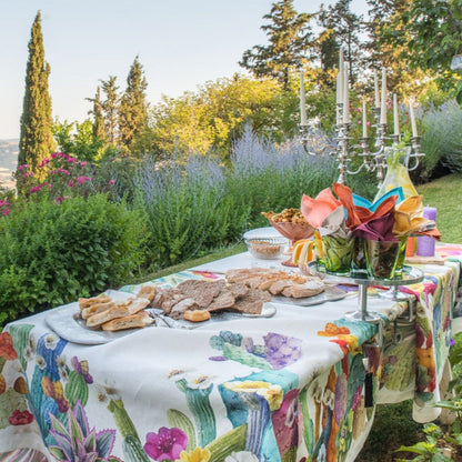 Kactus linnen tafelloper en tafelkleden met bloeiende cactussen, kies je formaat