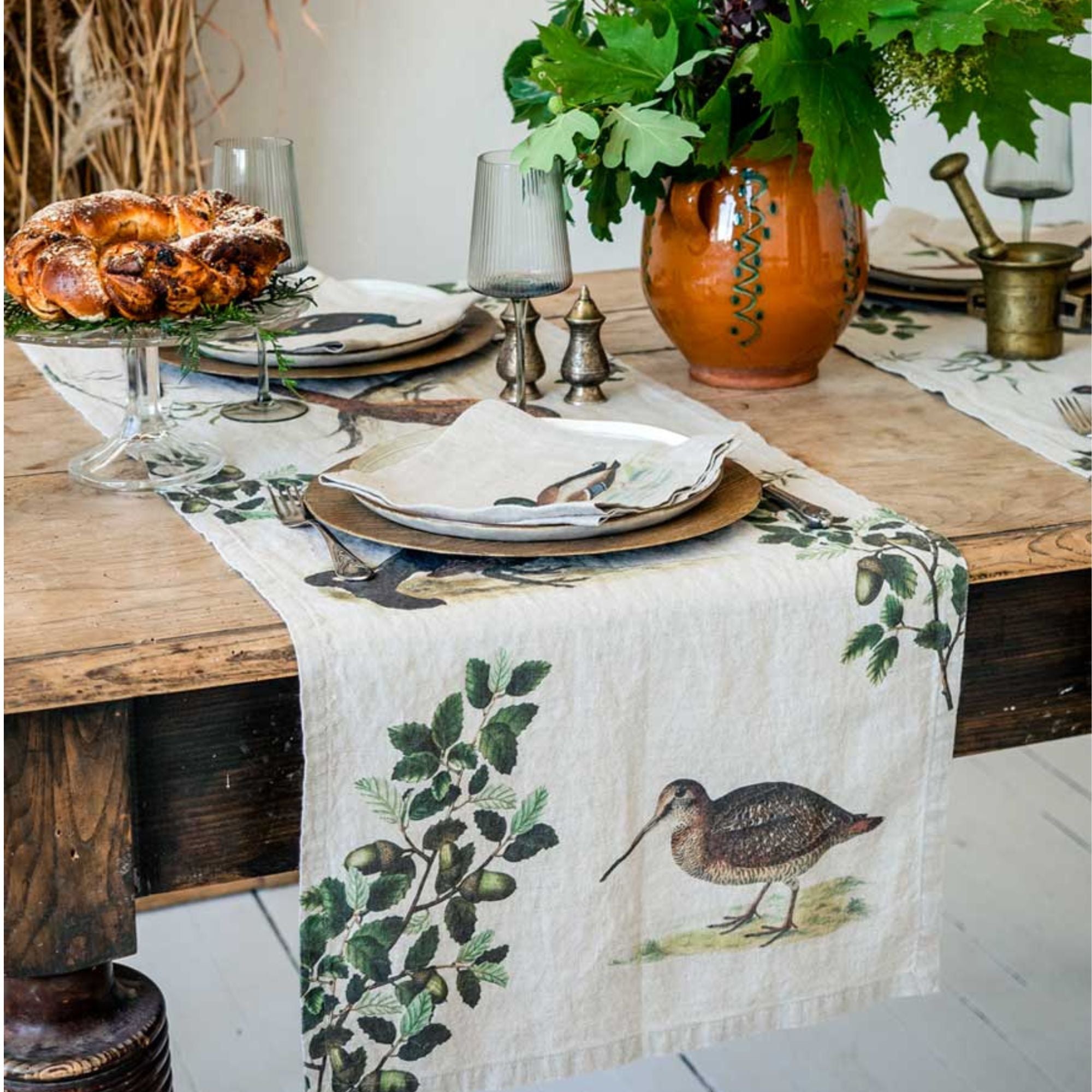 Linoroom Bosvogels naturel linnen tafelloper met fazant, houtsnip etc | 48 x 136 cm