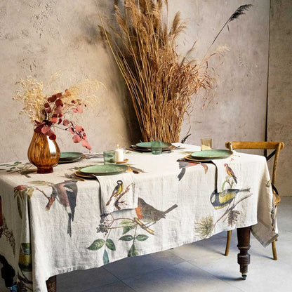 Linoroom Tuinvogels naturel linnen tafelkleed met roodborst, koolmees etc 170 x 250 en/of bijbehorende servetten
