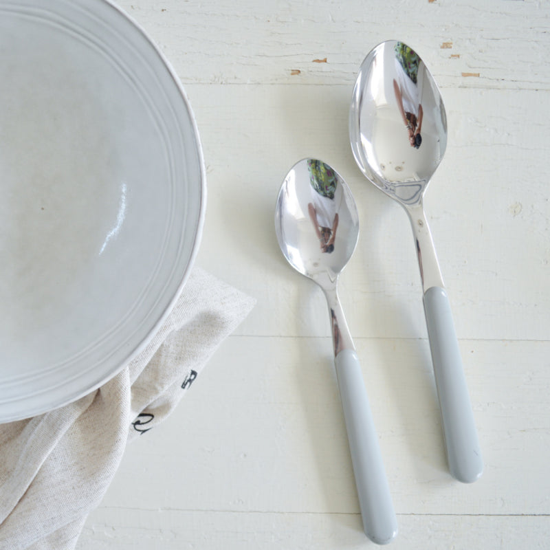 Brio lichtgrijs, opscheplepel | 22 cm