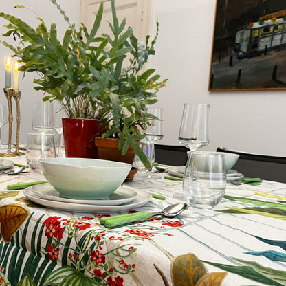 Linnen tafelkleed Naif met tropische flora en fauna | 170 x 270 cm