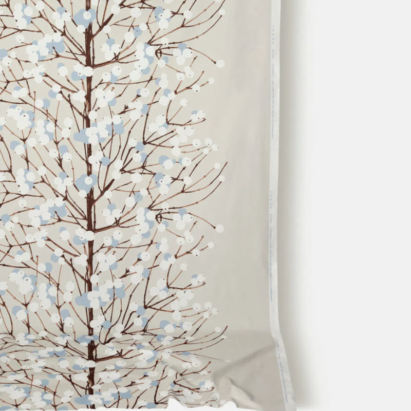 Marimekko Lumimarja katoen van de rol per 50 cm
