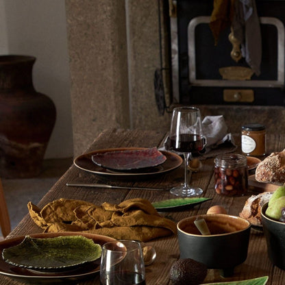 Costa Nova dark green plate Hydrangea (hortensia)