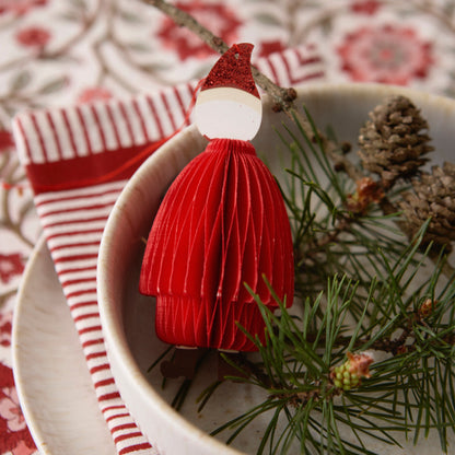 Bungalow KERST papieren honeycomb kerstmannetjes rood 2 stuks | 11 cm